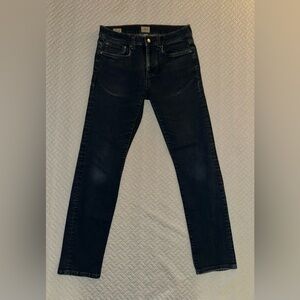 J. CREW Men’s Classic Indigo Jeans